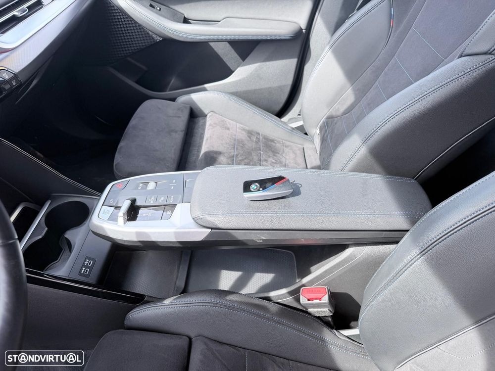 BMW 225xe Active Tourer e xDrive Pack Desportivo M - 14
