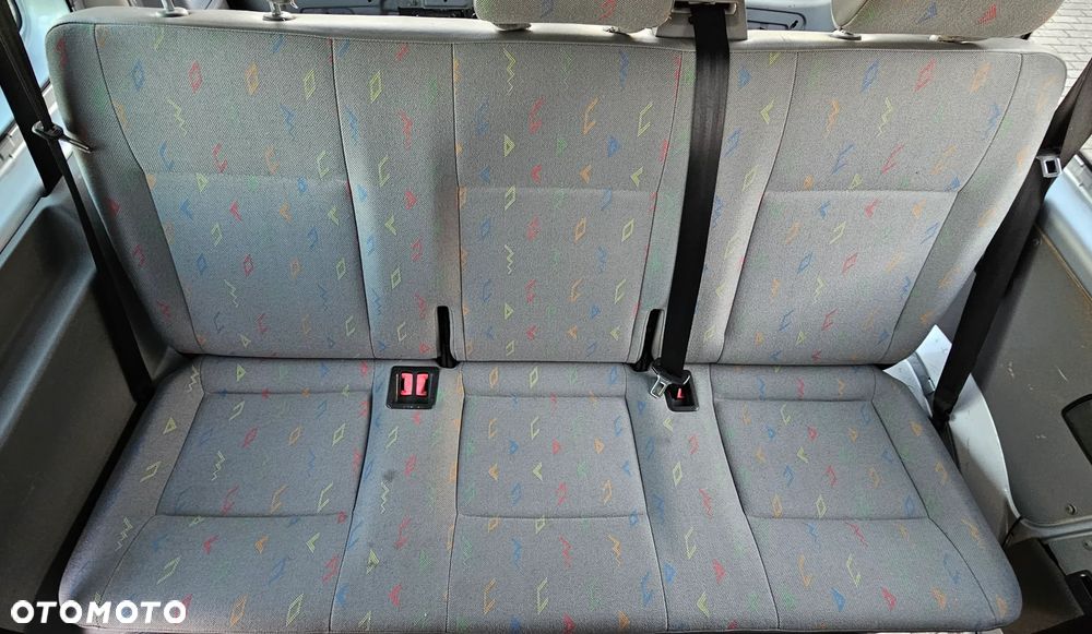 Volkswagen Transporter - 19