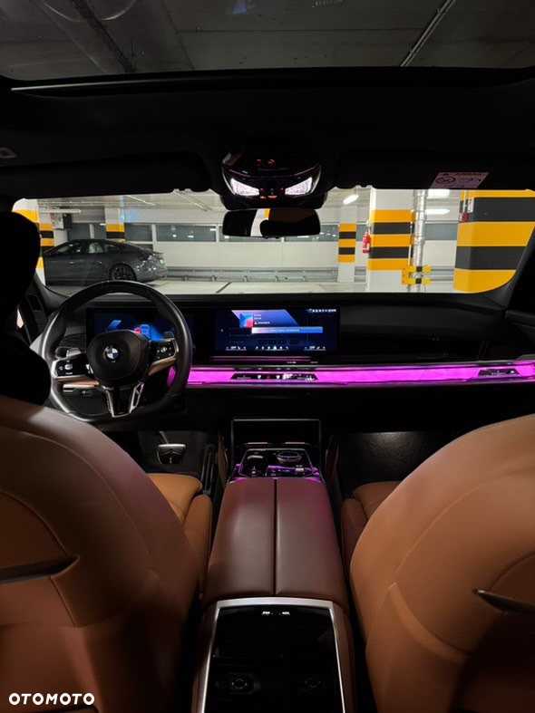 BMW Seria 7 - 6