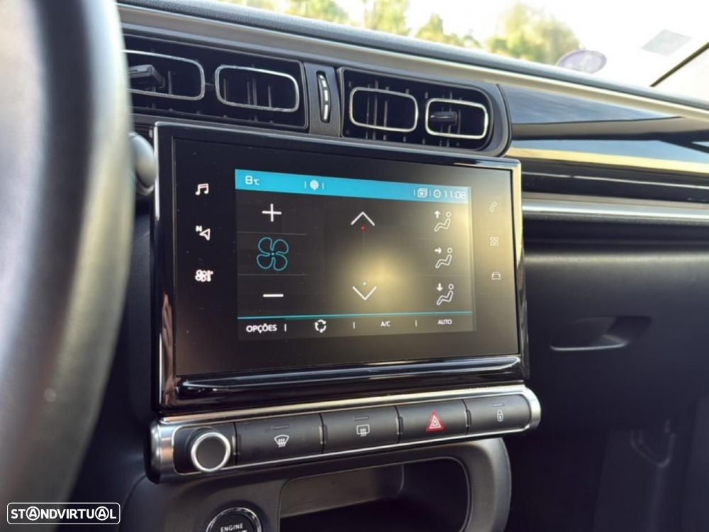 Citroën C3 1.2 PureTech Shine - 18