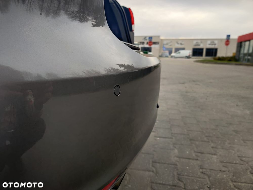 Volkswagen Golf 2.0 TDI DPF Comfortline - 18