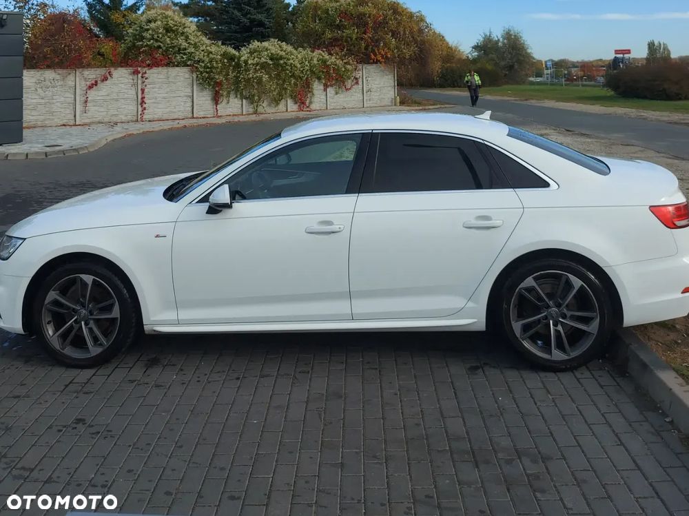 Audi A4 Limousine - 8