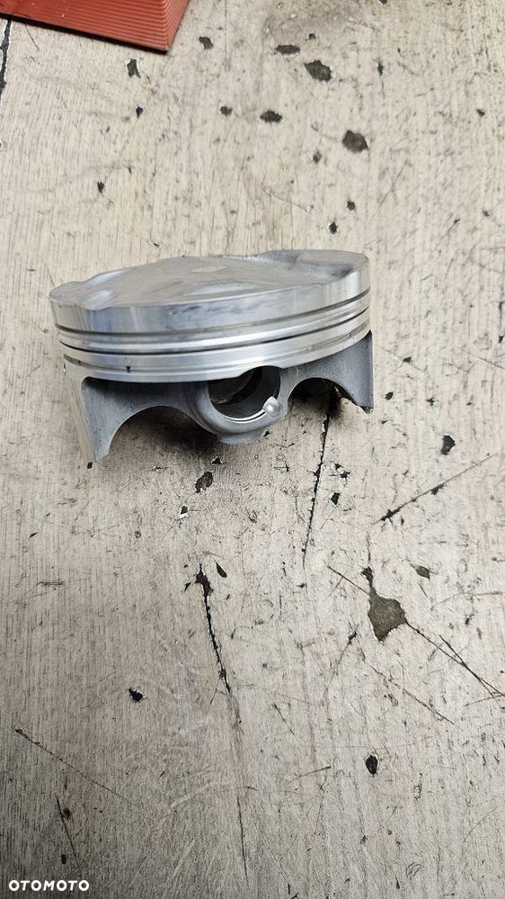 Oryginalny Tłok Yamaha YZF R1 RN22 (09-14)  14B-11631-00 - 7