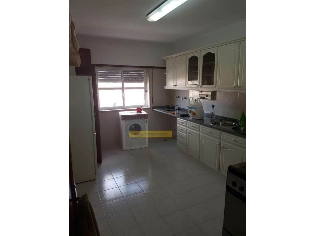 Arrenda Duplex T4 na Tapada das Mercês - Mem Martins - Grande imagem: 4/24