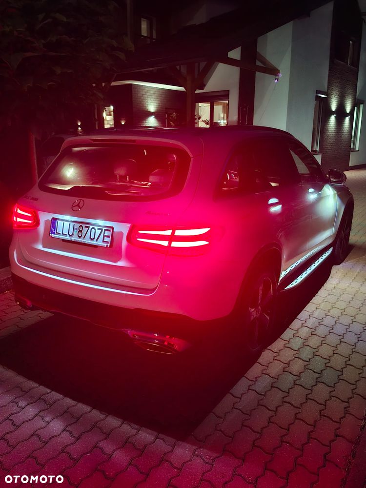 Mercedes-Benz GLC 300 4Matic 9G-TRONIC - 34