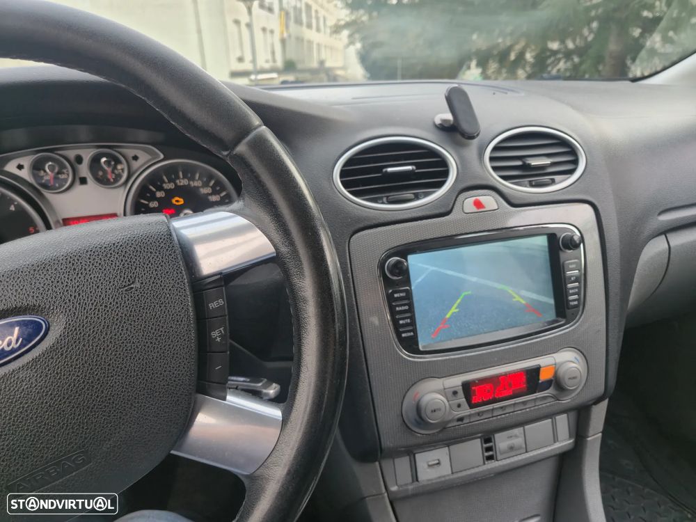 Ford Focus SW 1.6 TDCi Titanium - 14