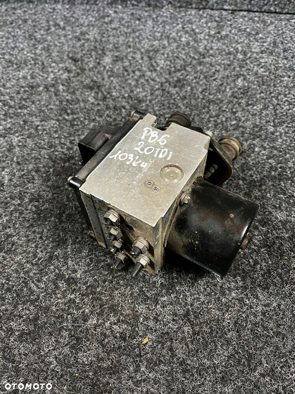 pompa ABS vw passat b6 3C0614095Q
