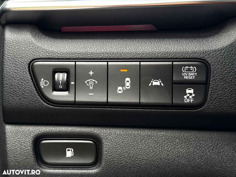Kia Niro 1.6 GDI HEV 2WD OPF Aut. Spirit - 8