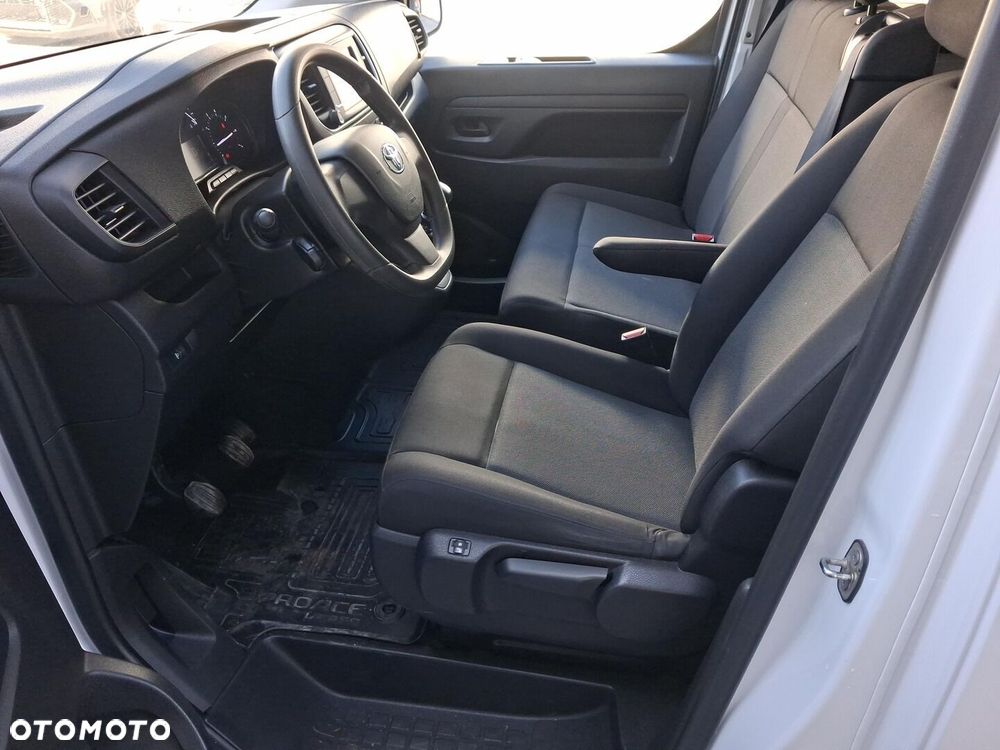 Toyota PROACE VERSO - 13