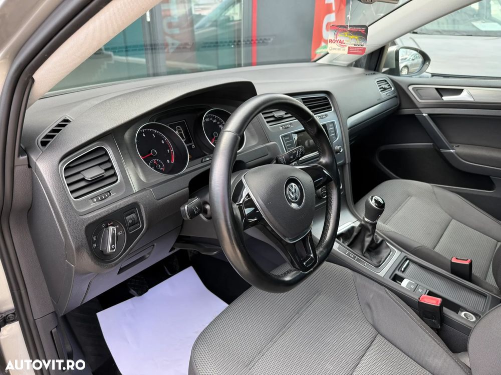 Volkswagen Golf 1.2 TSI BlueMotion Technology Comfortline - 13