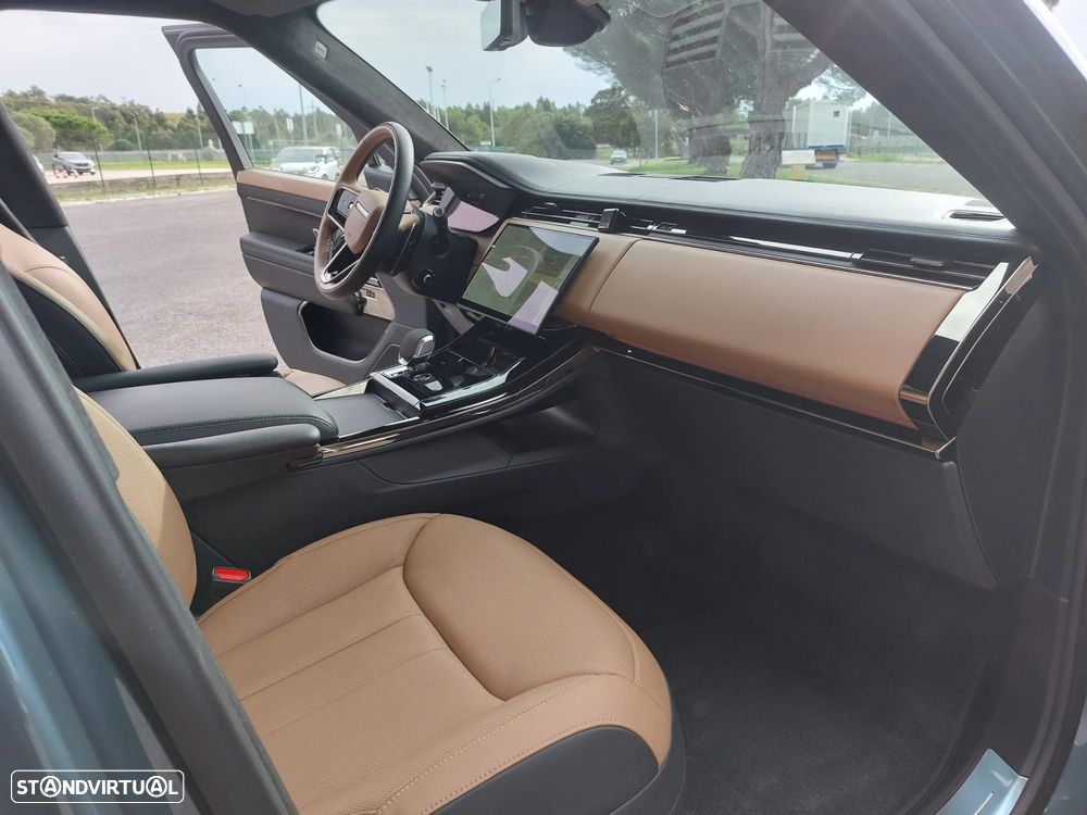 Land Rover Range Rover Sport - 30