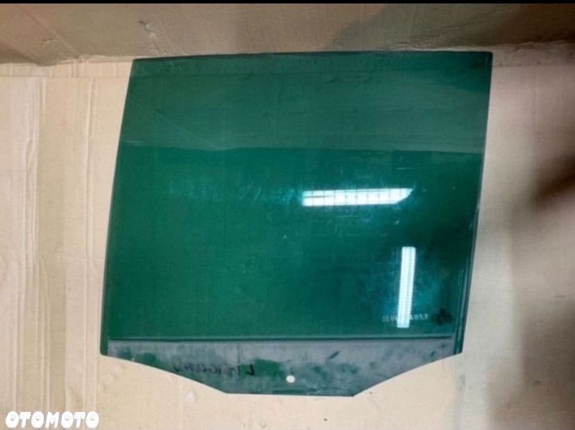 5N0845025 Szyba drzwi lewy tył vw tiguan 5N lift