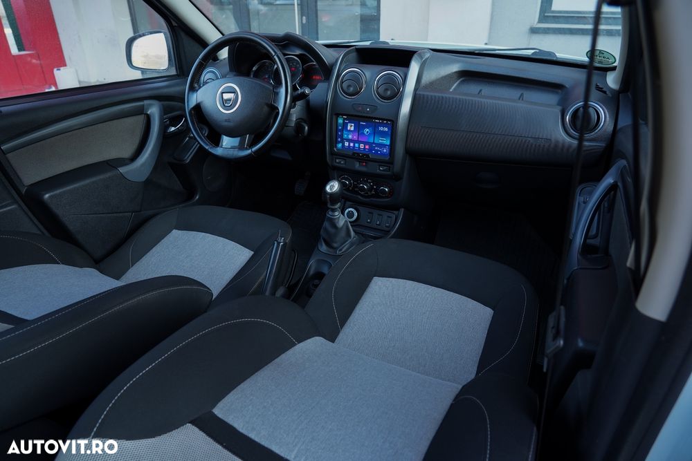 Dacia Duster SCe 115 4x4 Prestige - 17