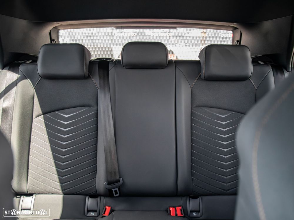 CUPRA Born 58 kWh e-Boost Plus — fotografia 18