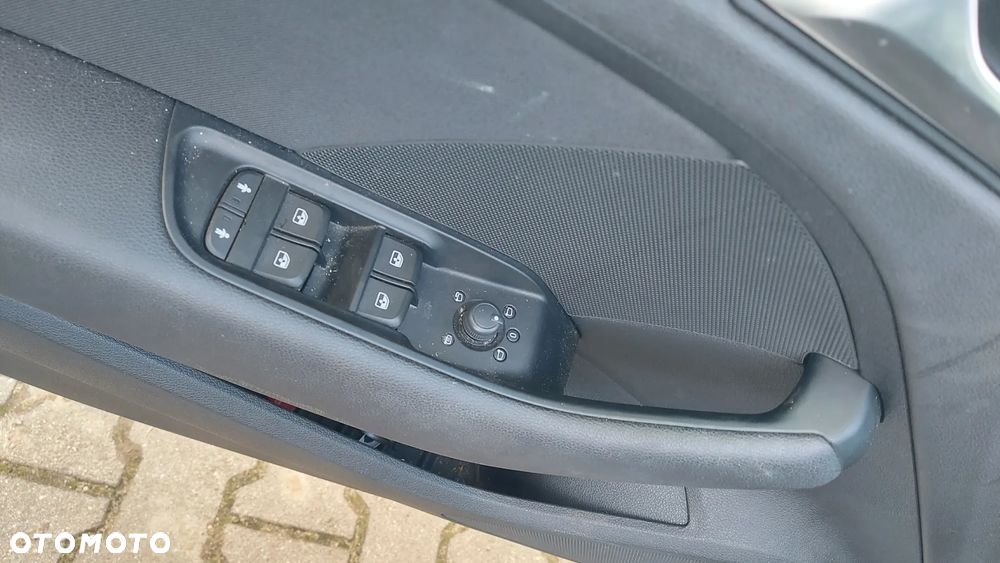 Audi A3 Sportback 1.6 TDI S tronic sport - 7