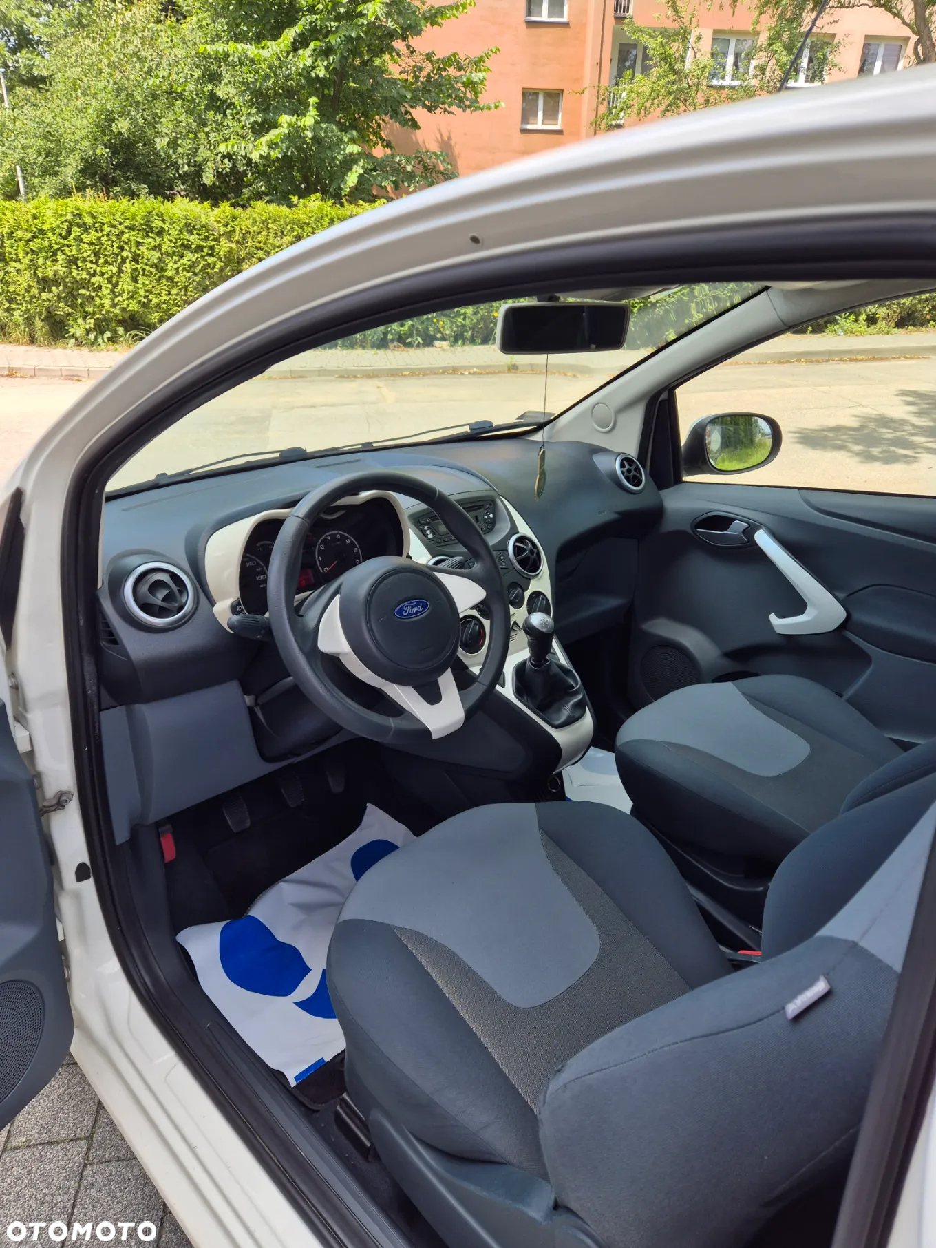 Ford KA 1.2 Ambiente - 11