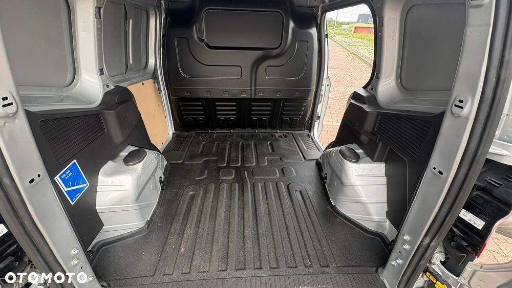 Ford Transit Courier Trend - 18