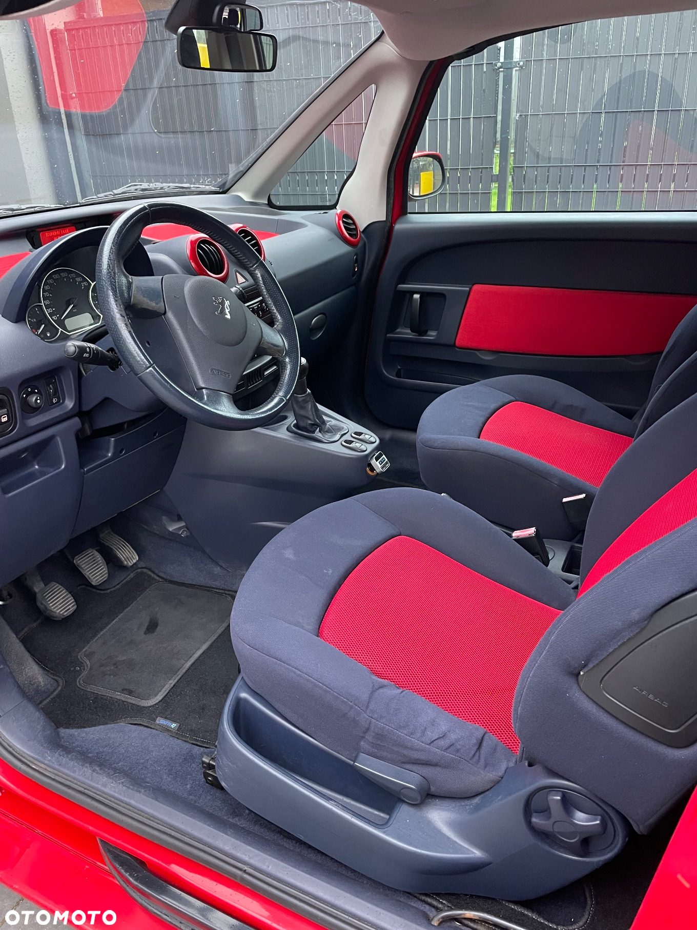 Peugeot 1007 - 4