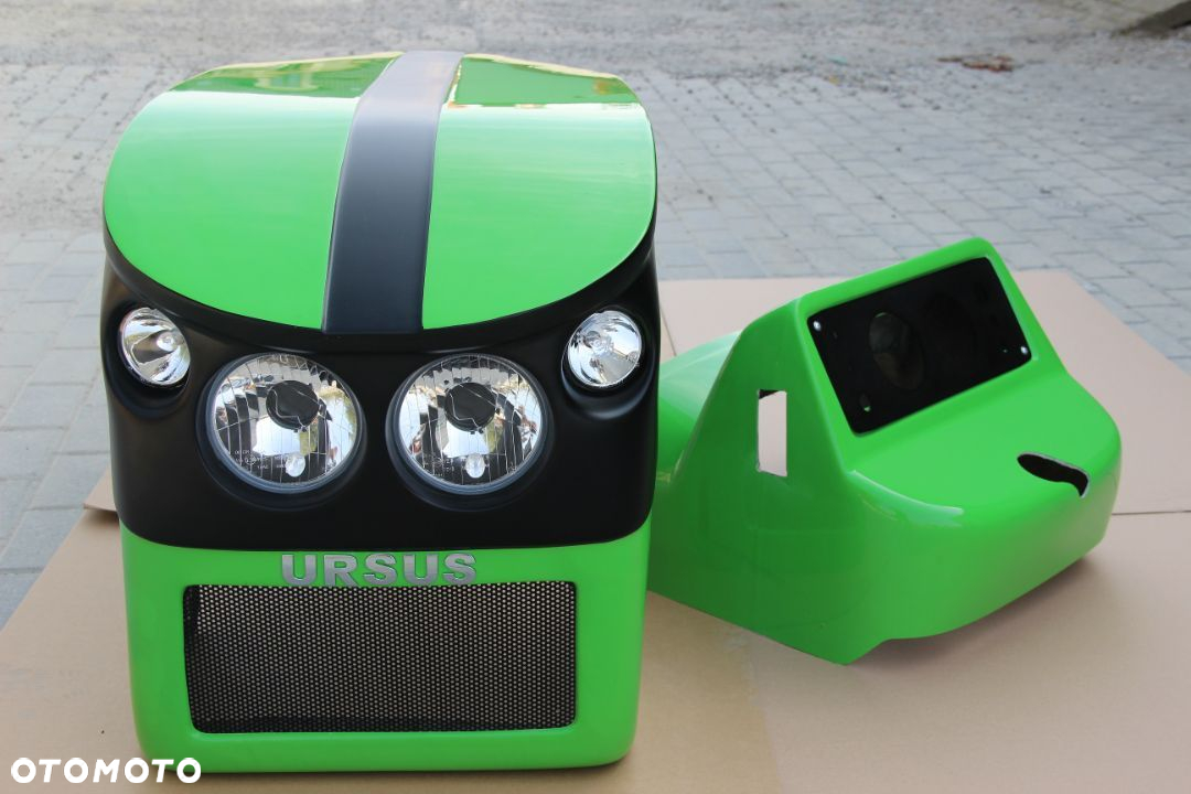 Maska ciągnikowa tworzywo Ursus C330 C-330 model 04 Nowość 2020 - 2