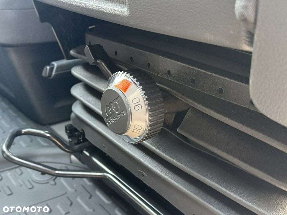 Volkswagen Crafter - 31