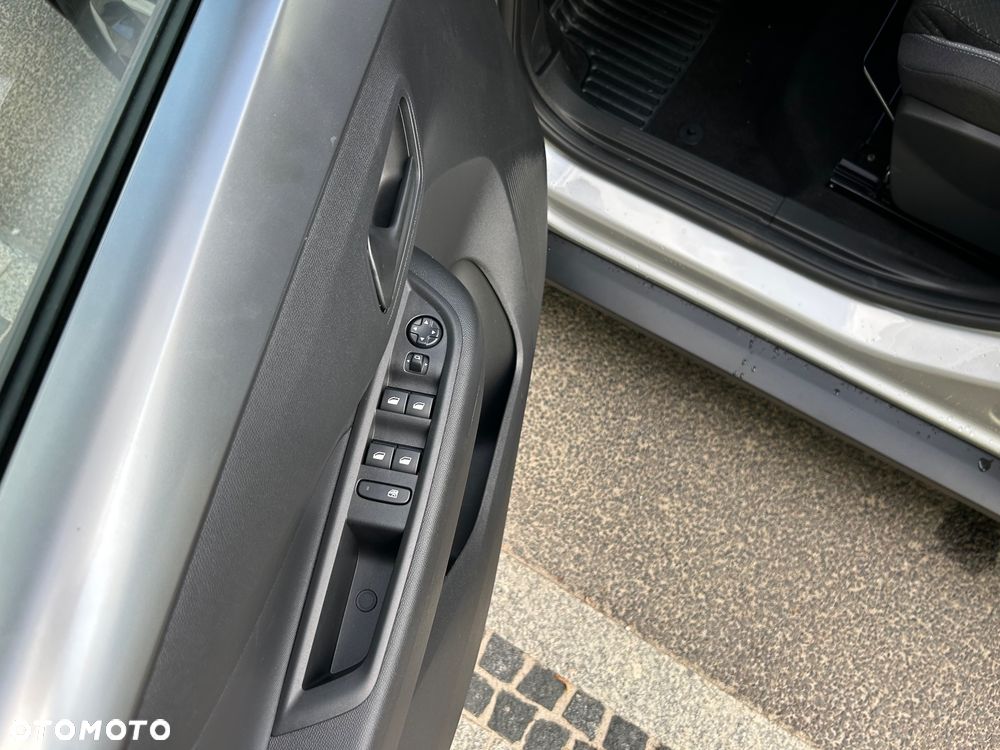 Opel Frontera 1.2 T mHEV Edition eDTC6 - 16