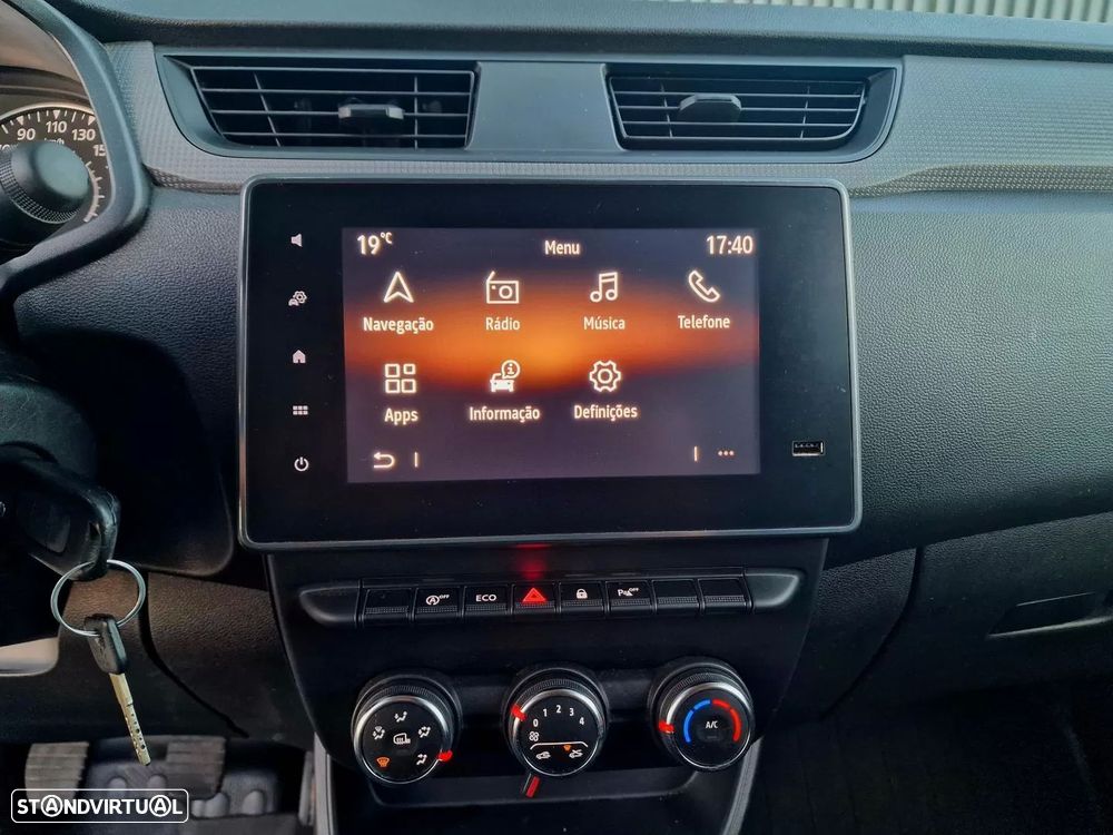 Renault Express confort blue dci 95 (IVA DEDUTÍVEL) - 17