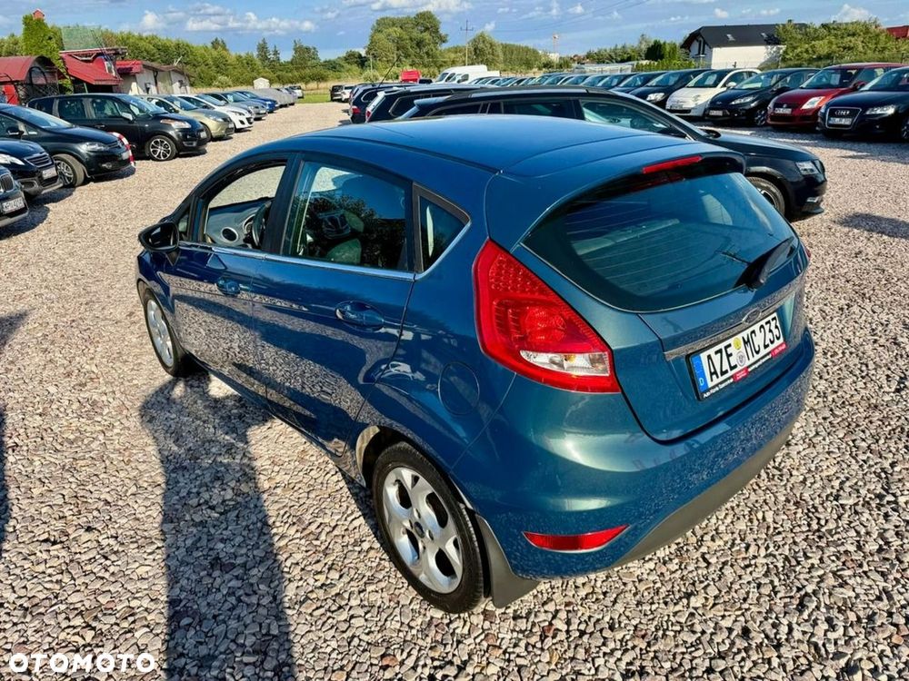 Ford Fiesta - 9
