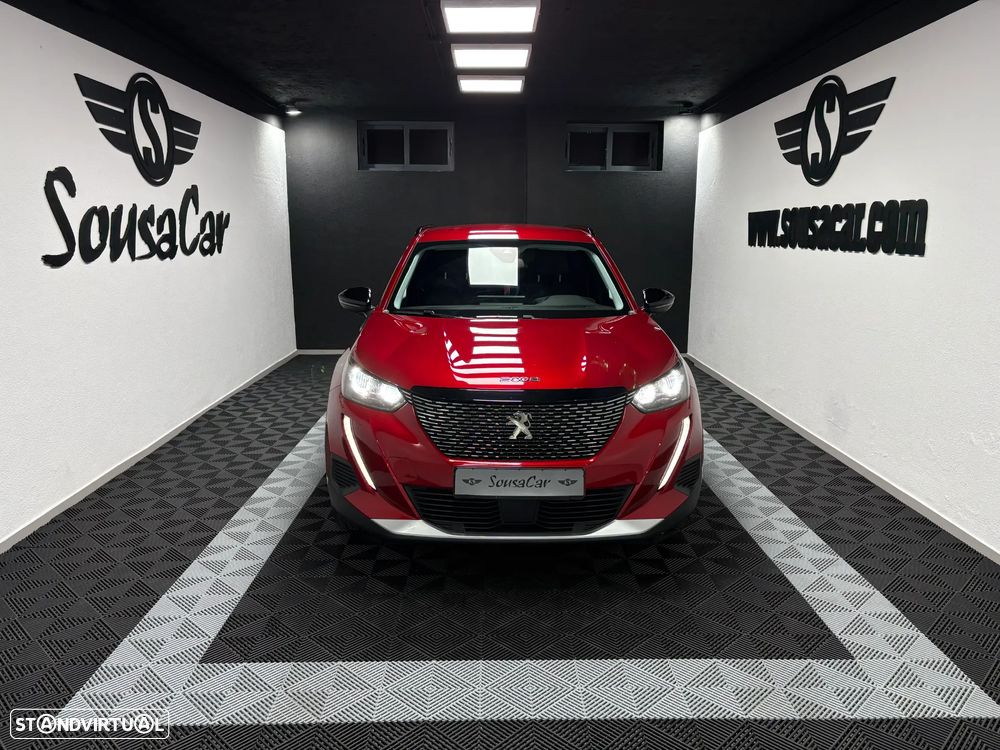 Peugeot 2008 1.2 PureTech Allure EAT8 - 3