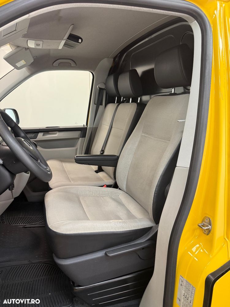 Volkswagen Transporter - 4