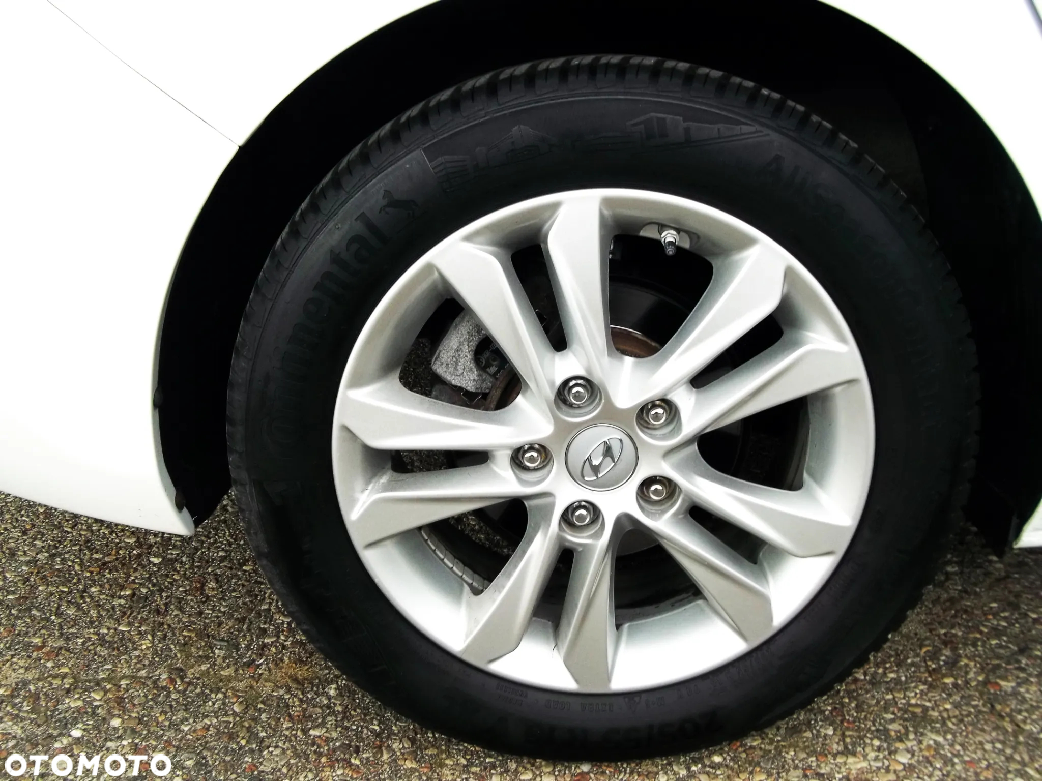 Hyundai i30 1.6 CRDi BlueDrive Premium - 14
