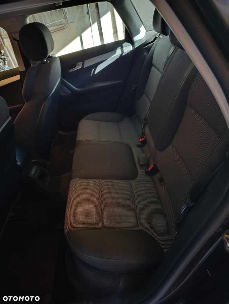 Audi A3 Sportback - 6