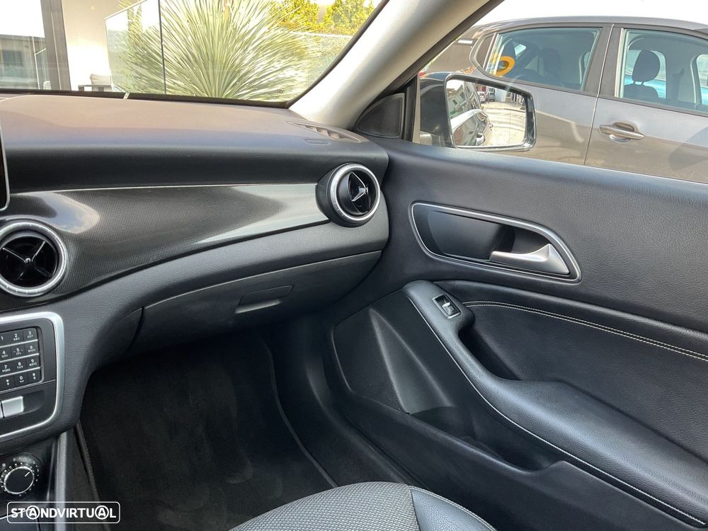 Mercedes-Benz CLA 180 d Shooting Brake Aut. - 32