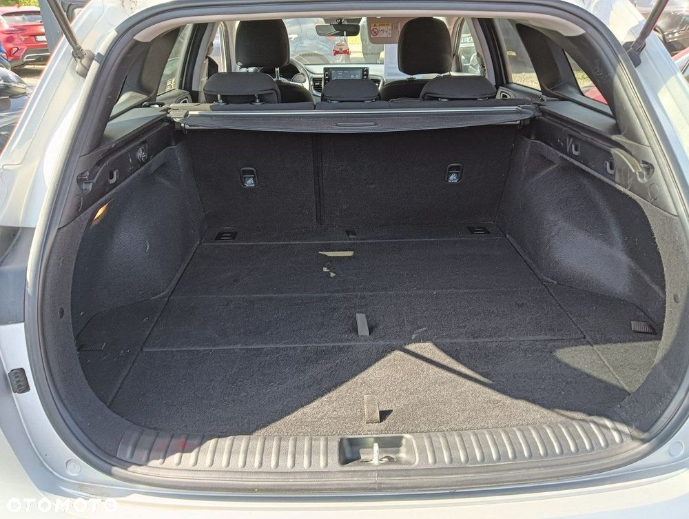Kia Ceed - 23