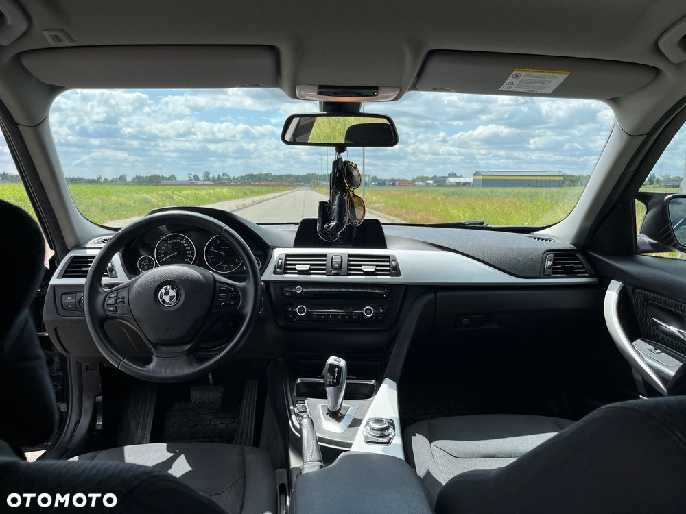 BMW Seria 3 - 10