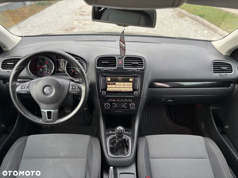 Volkswagen Golf - 13