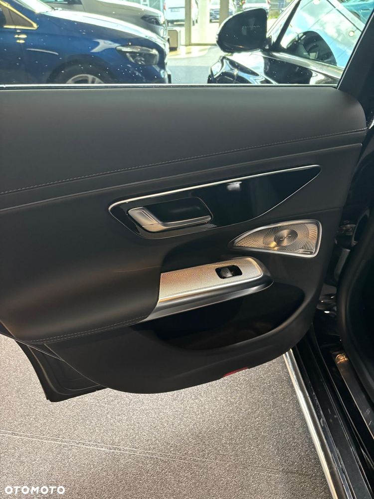 Mercedes-Benz Klasa E 220 d 9G-TRONIC Edition AMG Line - 17