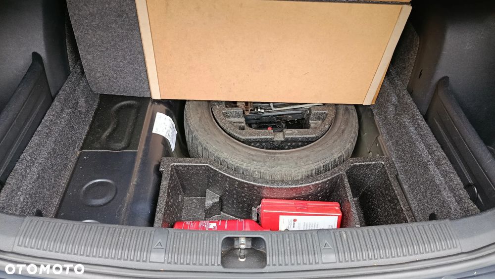 Skoda Fabia 1.4 16V Sport - 11