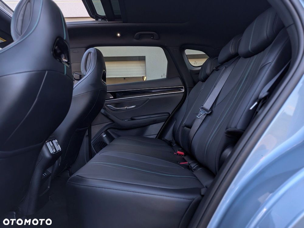BYD Seal U - 12