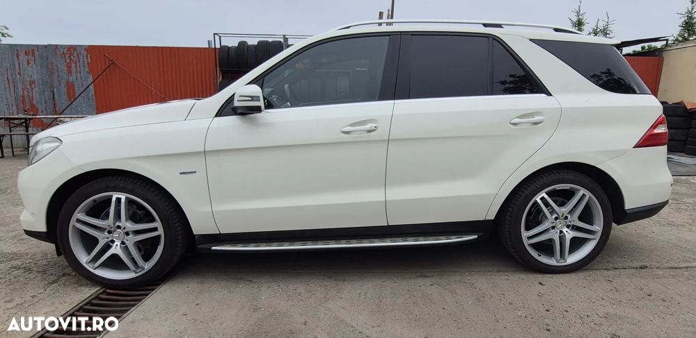 Mercedes-Benz ML - 16