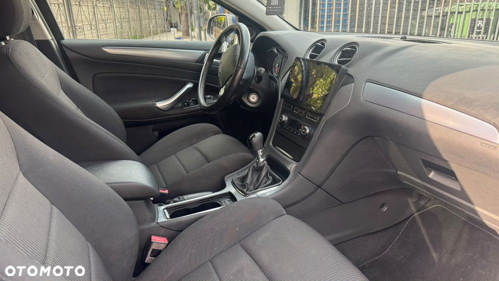 Ford Mondeo 2.0 TDCi Titanium - 8