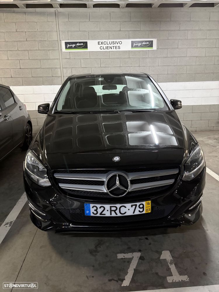 Mercedes-Benz B 180 d Urban - 1