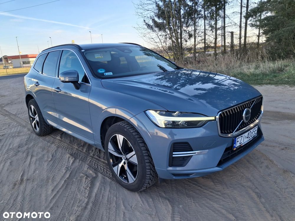 Volvo XC 60 D4 Momentum Pro - 3