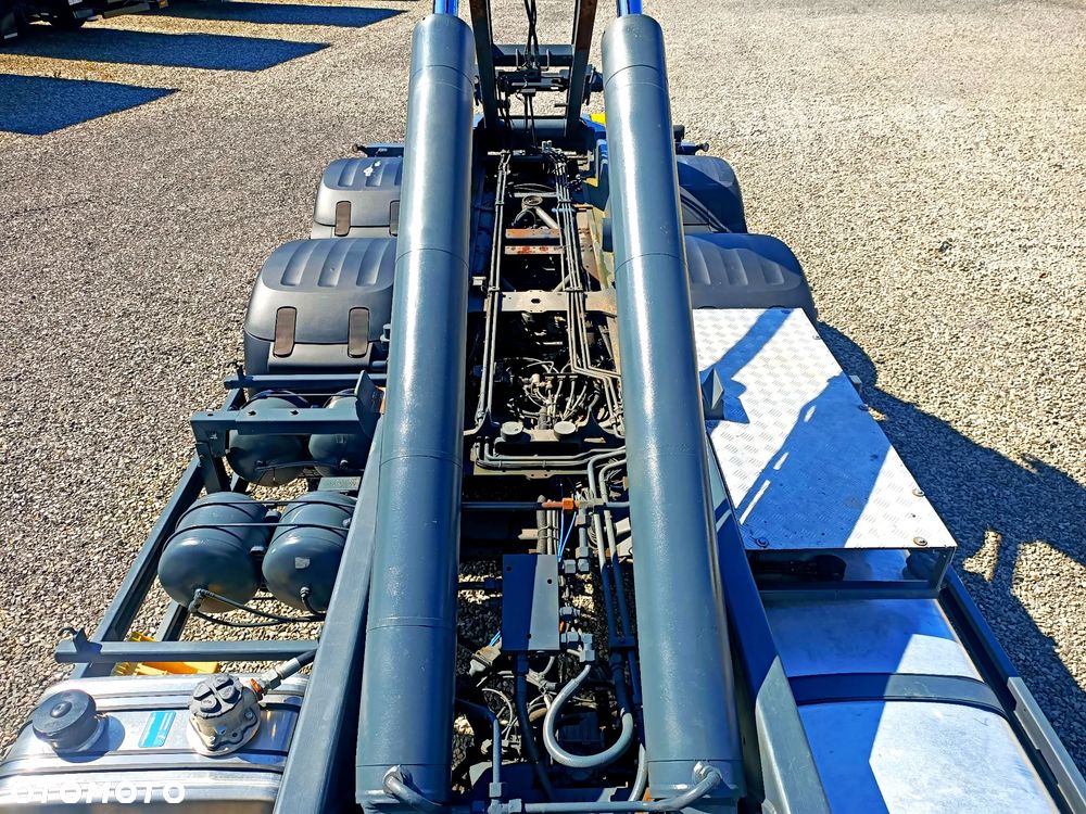 DAF XF450 6x2 Hakowiec Pod kontener 750cm - 13