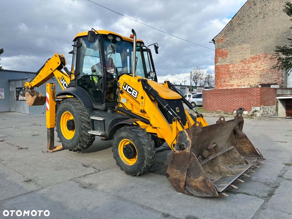 JCB 3CXeco - 8