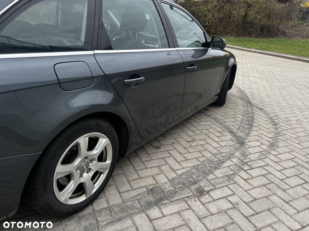 Audi A4 Avant - 12