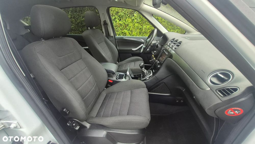Ford S-Max - 29