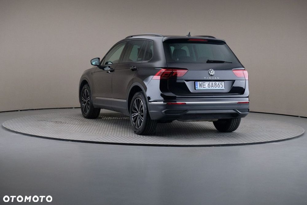 Volkswagen Tiguan 2022 photo 2