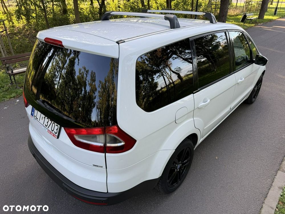 Ford Galaxy - 11