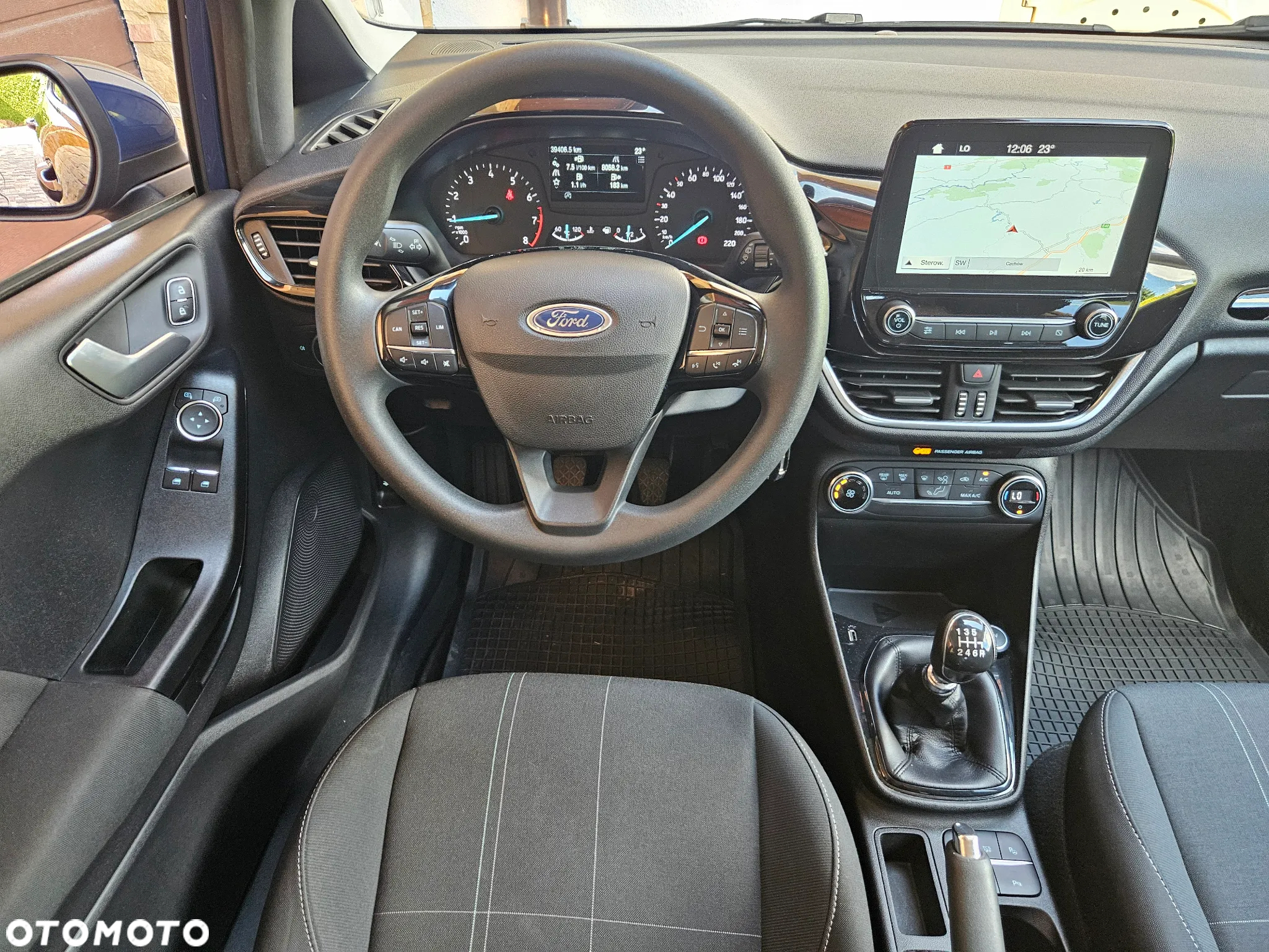 Ford Fiesta - 9