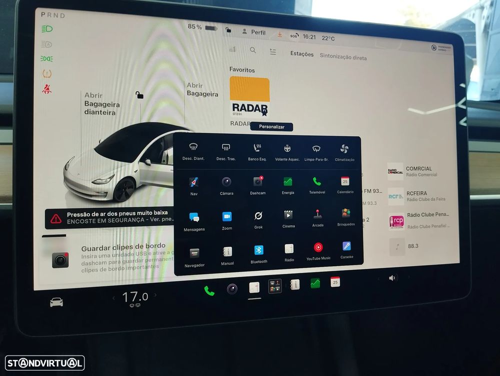 Tesla Model 3 Long-Range Dual Motor AWD — fotografia 30